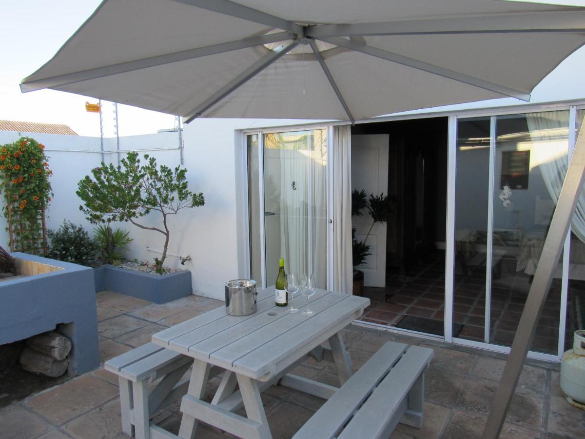 Omega Suite Gansbaai Buitenkant foto