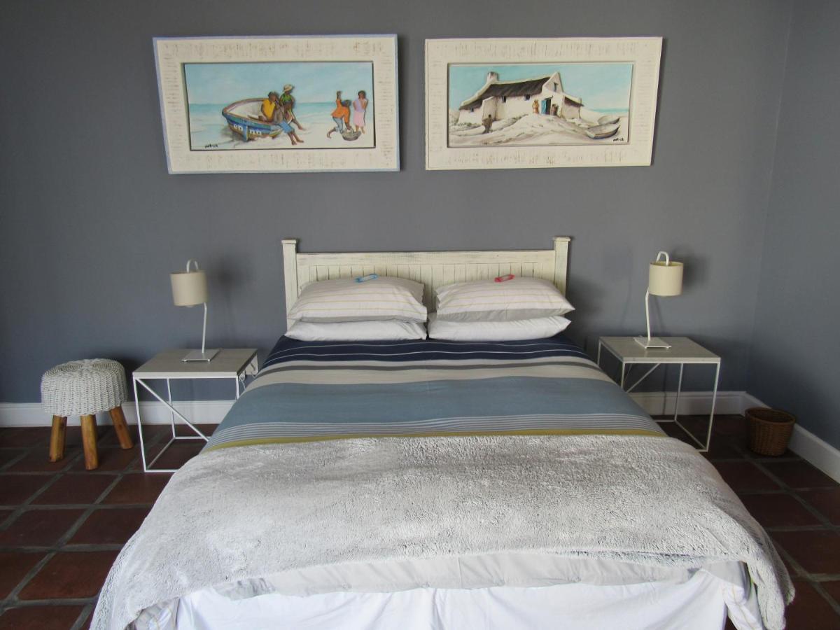 Omega Suite Gansbaai Buitenkant foto