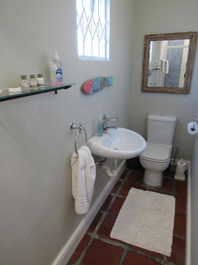 Omega Suite Gansbaai Buitenkant foto