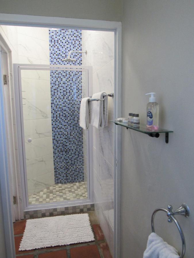 Omega Suite Gansbaai Buitenkant foto